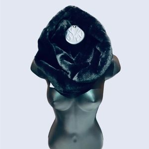 Infinity Loop (Scarf) - Calvin Klein - NEW w/tags - Black Faux Fur.